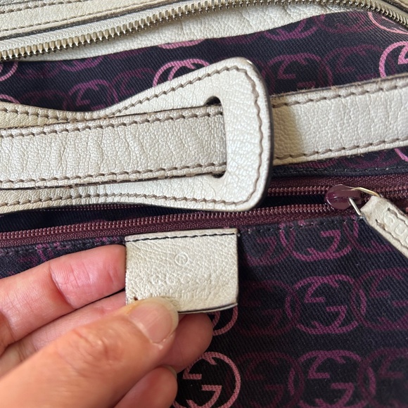 Authentic Gucci Leather Hobo - Picture 13 of 16